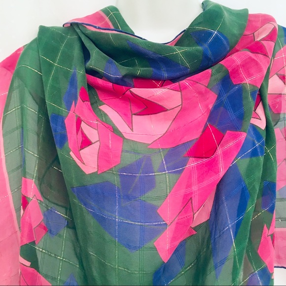 ❄️ Vintage Pink Green & Blue Rose Print Scarf - Picture 7 of 8